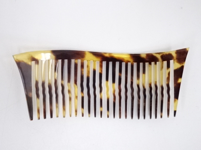 ◇鼈甲櫛◇ Amazon | 【創業149年セールべっ甲の菊池】本べっ甲総白甲櫛